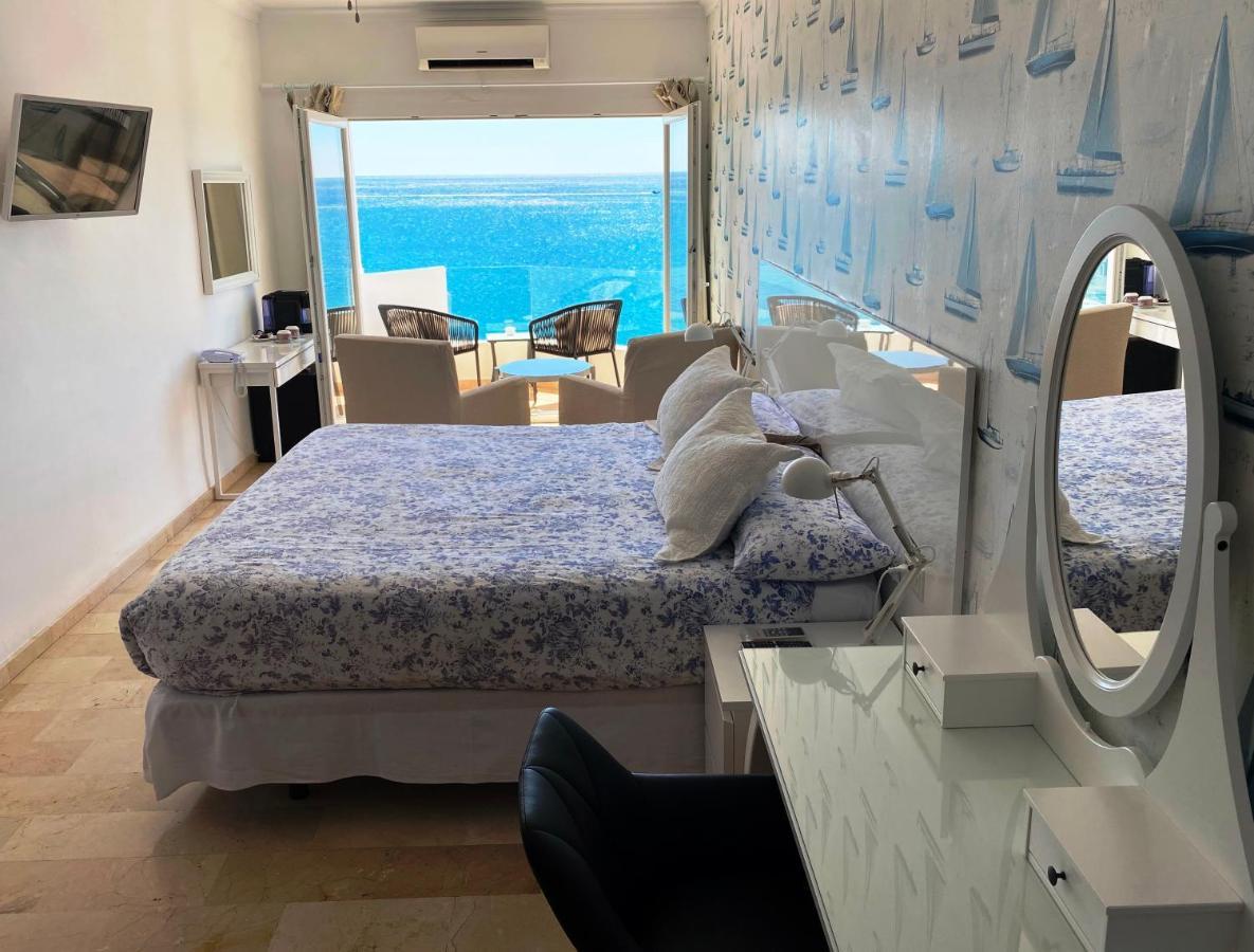 Hotel Boutique Milla De Plata Torreguadiaro Luaran gambar